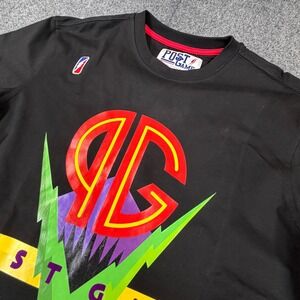 VTG Post Game Official Athletic Apparel Mens Size Large Black Graphic Tee Shirt